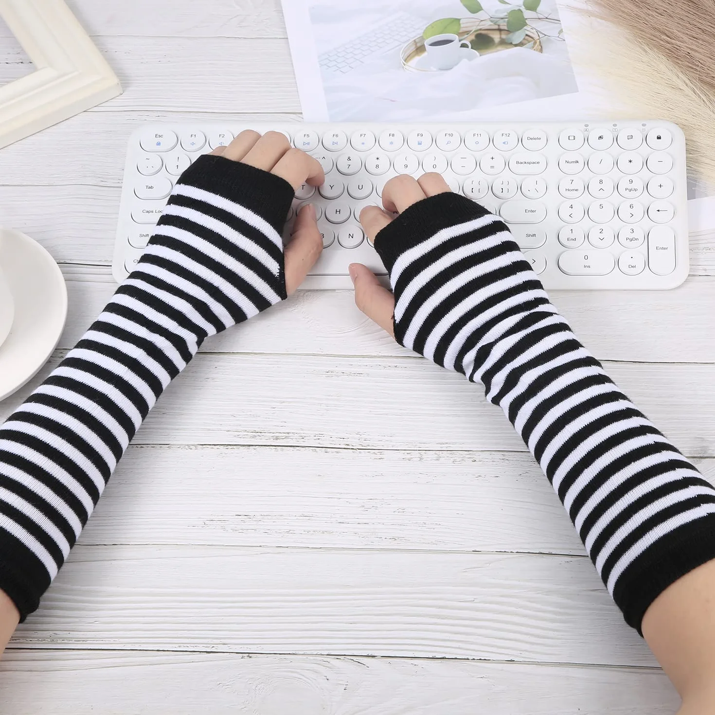4 pary Dlugie Rekawiczki Bez Palców Kobiet, Dzianinowe Rekawiczki do Lokcia Bez Palców Ocieplacz na Ramie Arm Warmers z Otworami na Palce dla Kobiet Mezczyzn Dzieci