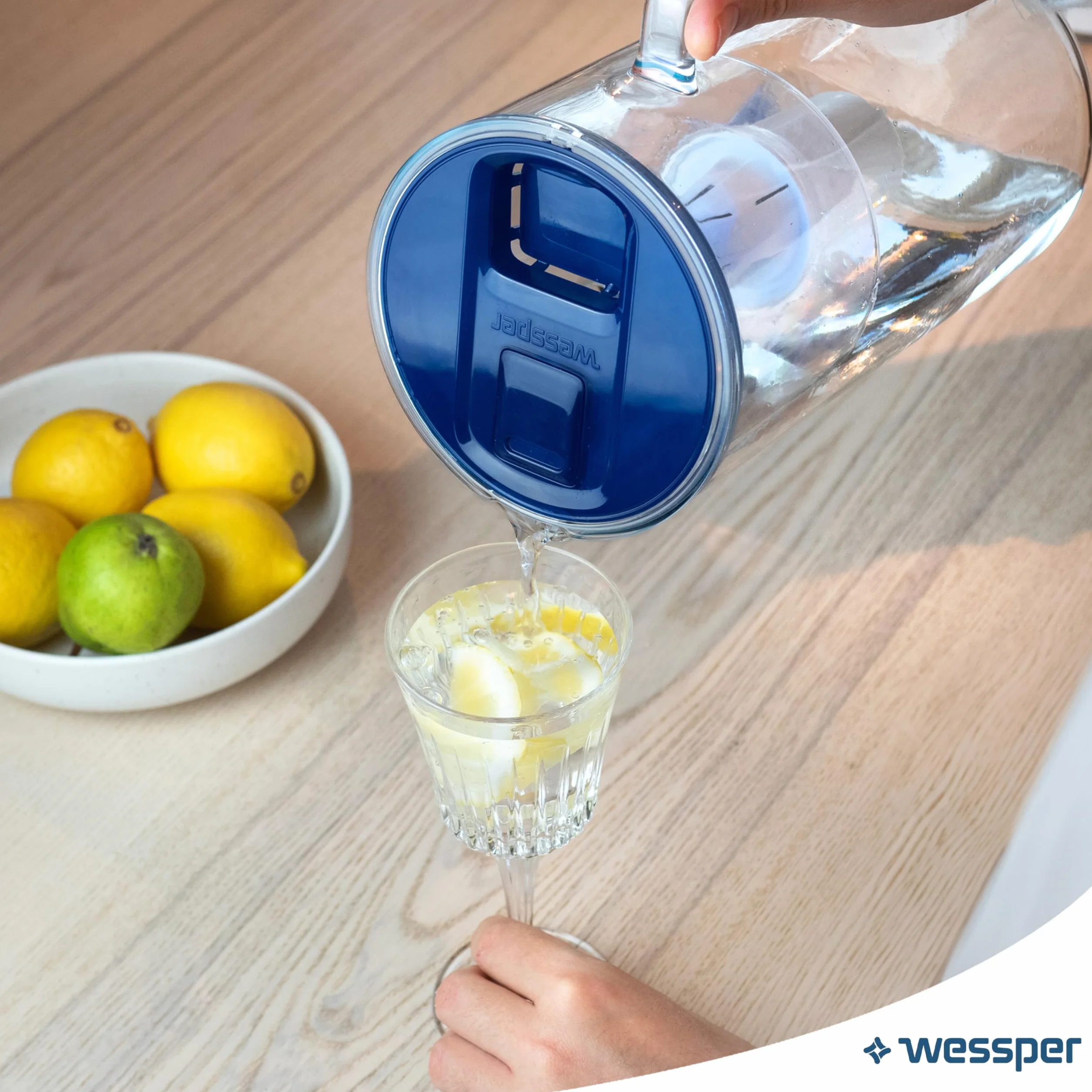 Wessper Dzbanek z filtrem do wody 3,3 l z licznikiem wymiany filtra, niebieski