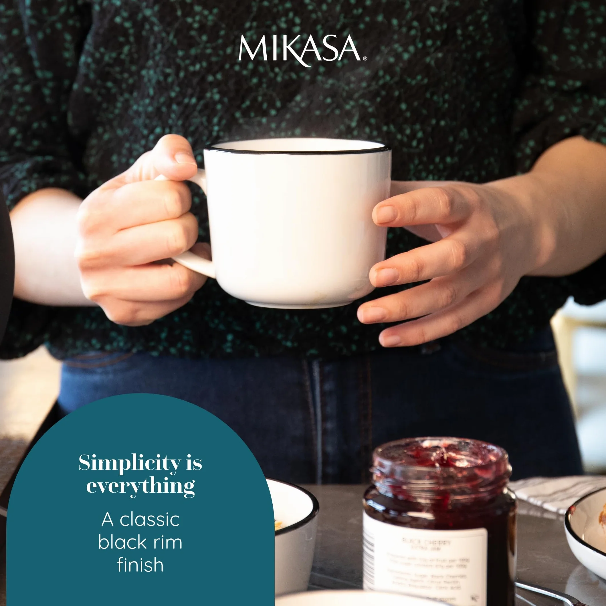 Mikasa Limestone Zestaw porcelanowych kubków 4x 360 ml czarna obwódka do kawy i herbaty