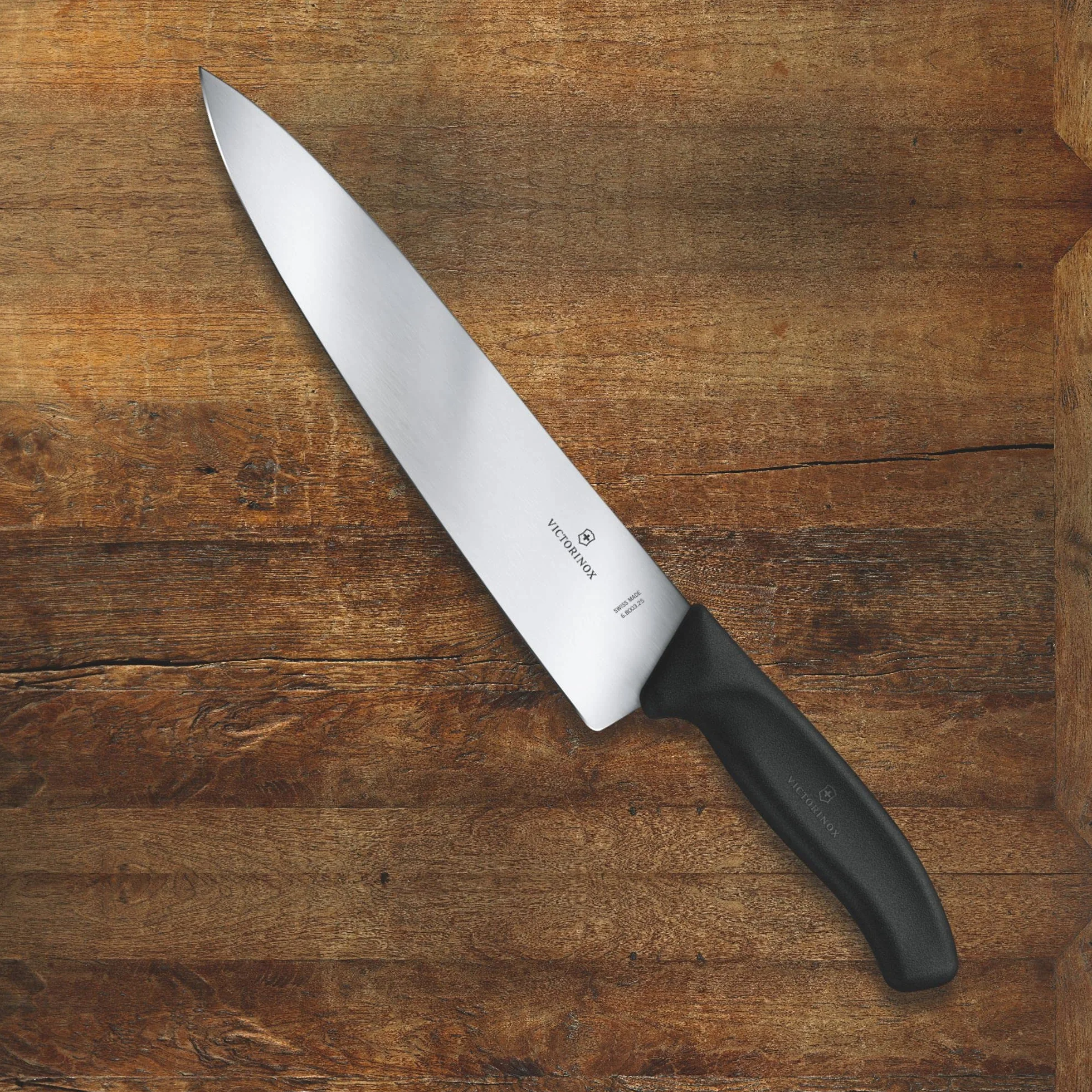 Victorinox Swiss Classic Tranchiermesser, extra scharfe Klinge, gerader Schliff, Kunststoff-Griff, Schwarz, spülmaschinengeeignet