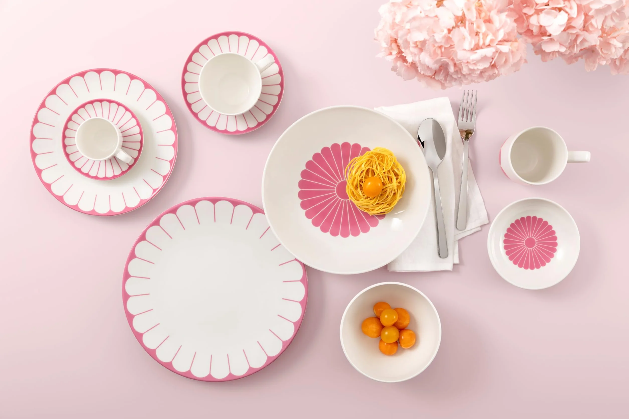 Villeroy & Boch - Fleur cassis filiżanka do kawy różowa, można myć w zmywarce i używać w mikrofalówce, filiżanka do herbaty, kubek do kawy, kwiatowy wzór, filiżanka do cappuccino, porcelana Premium