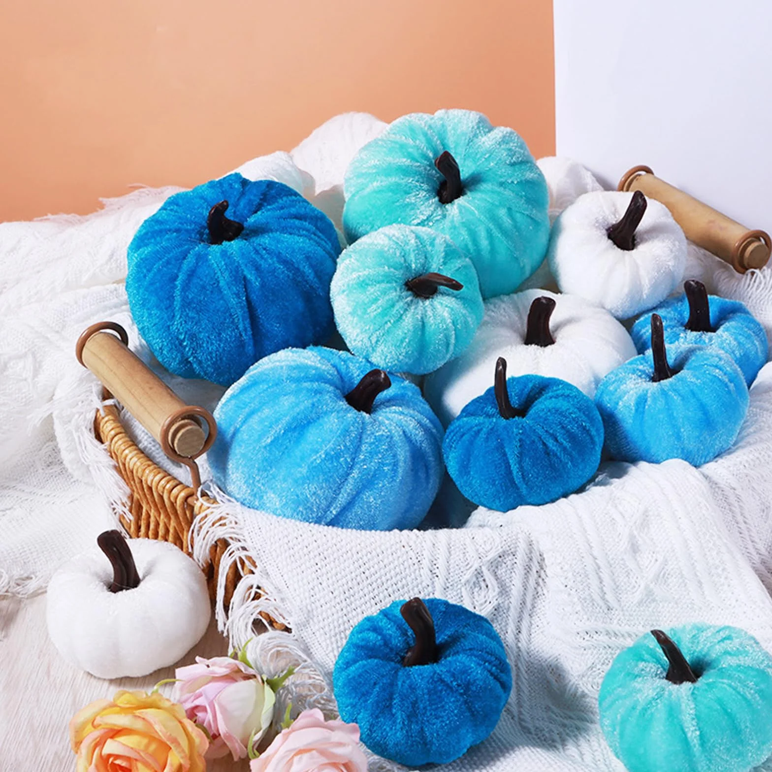 12 sztuk sztucznych dyni na Halloween, dekoracyjne dynie, symulacja, pianka, sztuczne aksamitne dynie, zestaw dużych i mini sztucznych dyni, Halloween, impreza, jesień, dekoracja stołu (E)