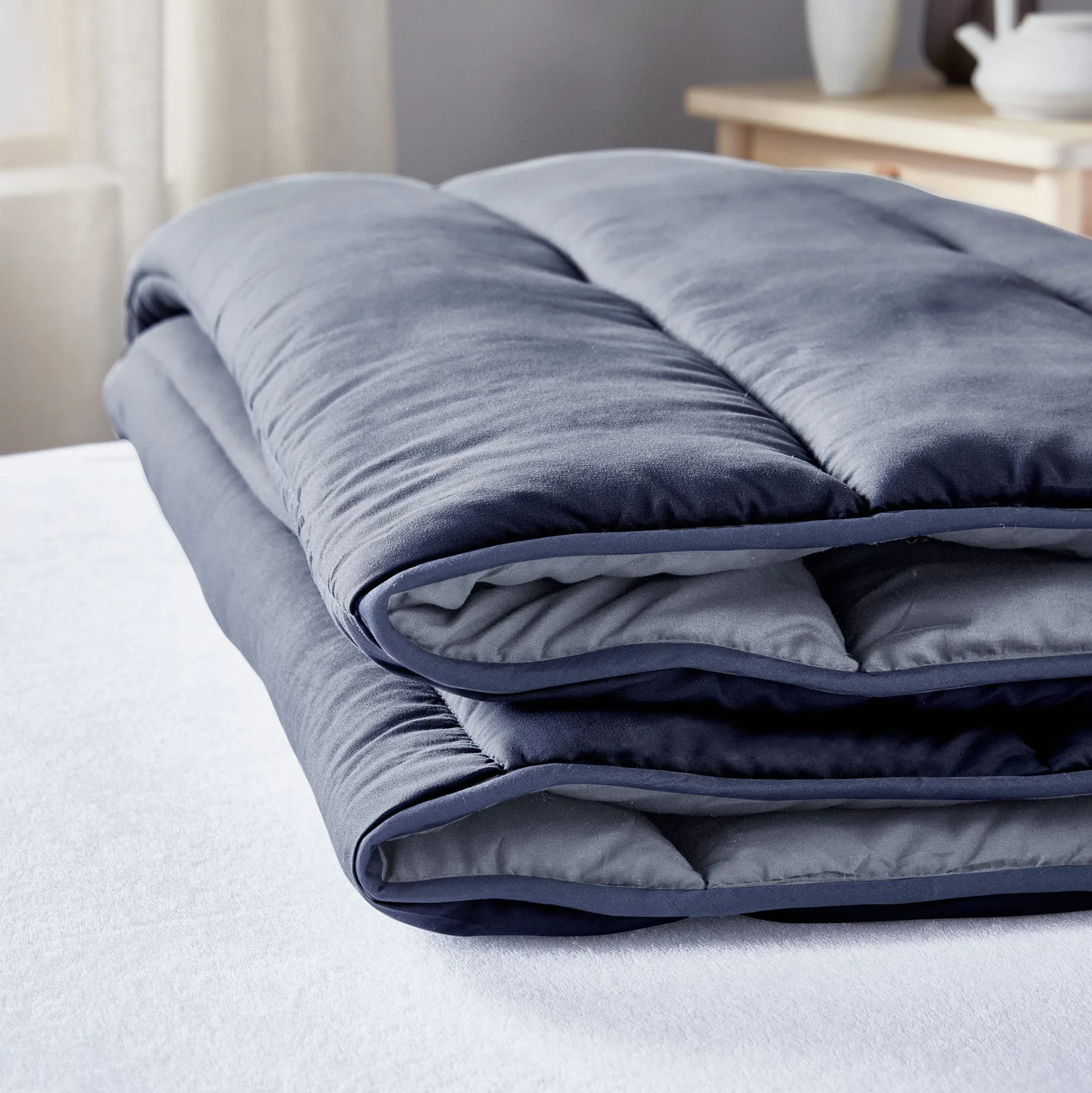 Pikolin Home Hipoalergiczna kołdra/poszewka na kołdrę, w dotyku pióra, jesień-zima, 300 g/m², włókno, jasnoszara i naturalna, Cama 100/105-180 x 220 cm