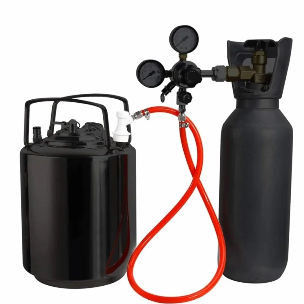 Browarnictwo domowe 5/16 "Blokada kulowa Zespół przewodu gazowego piwa Wąż PCV z nakrętką obrotową Barb Zestaw rurek dozujących gaz CO2 do beczki