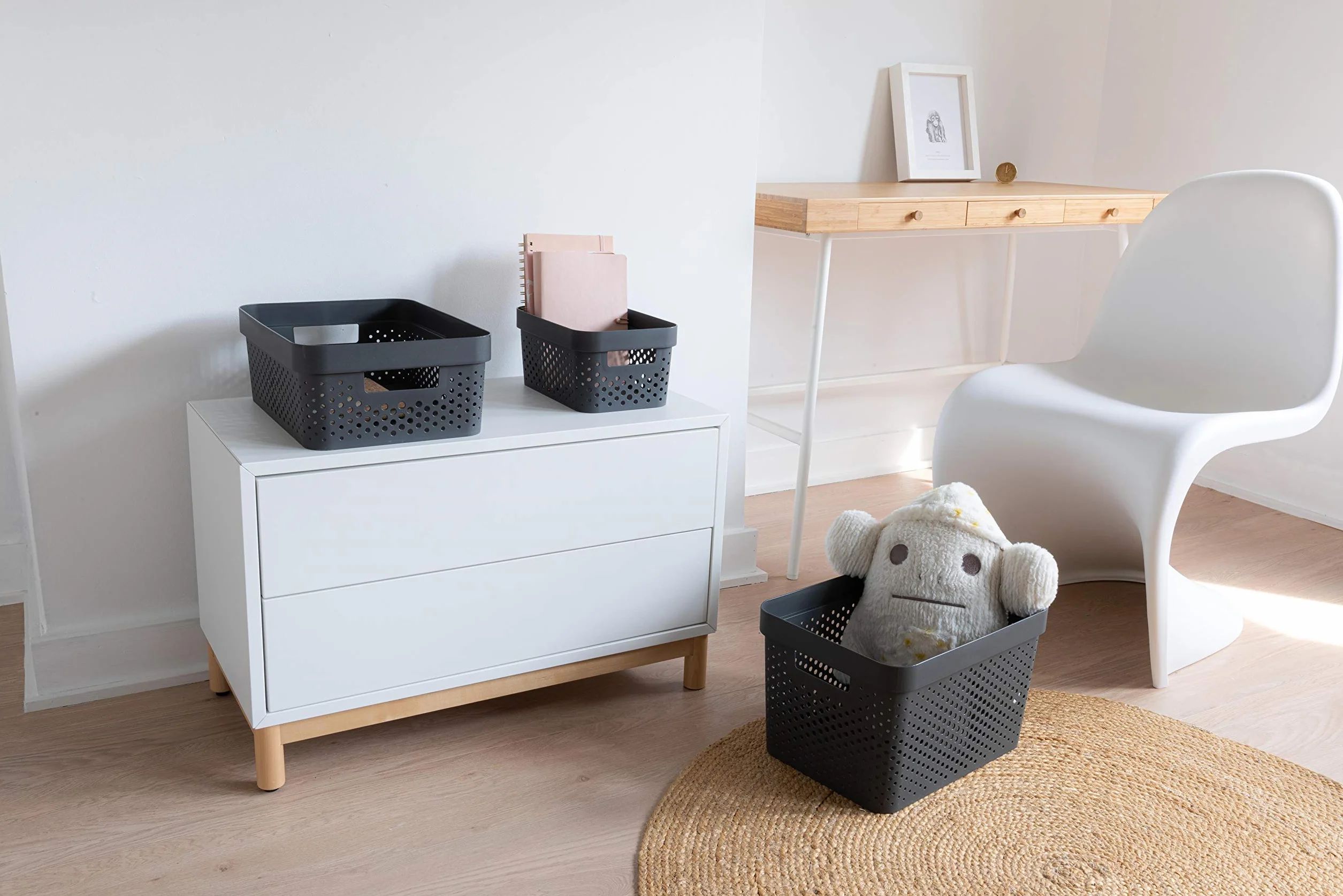 Curver Taca Infinity 4,5 l w kropki plastikowe z recyklingu, różowe skrzynie, antracytowo-szara, S