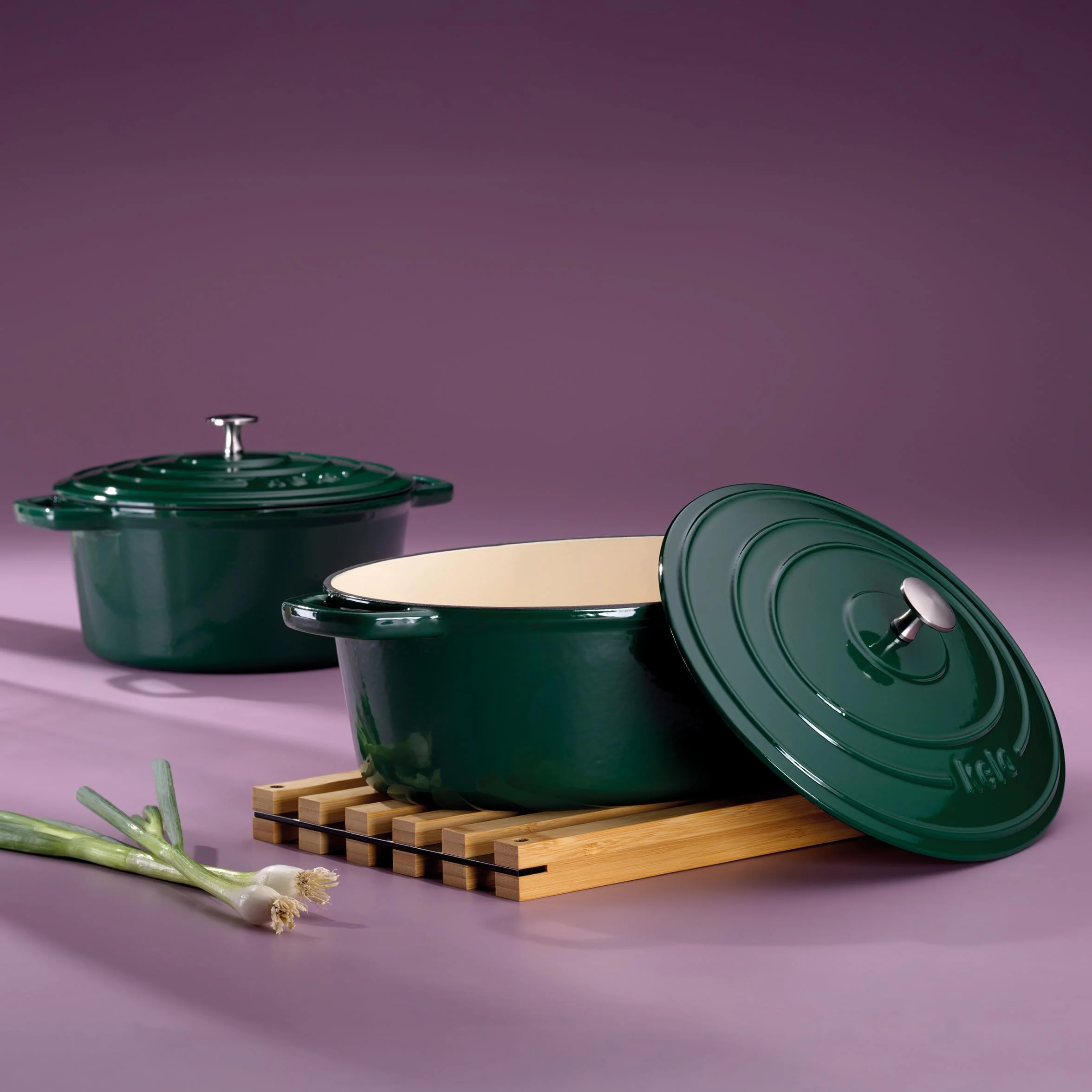 Kela Garnek Żeliwny Okrągły 3,8 L Dutch Oven CALIDO Indukcyjny Zielony