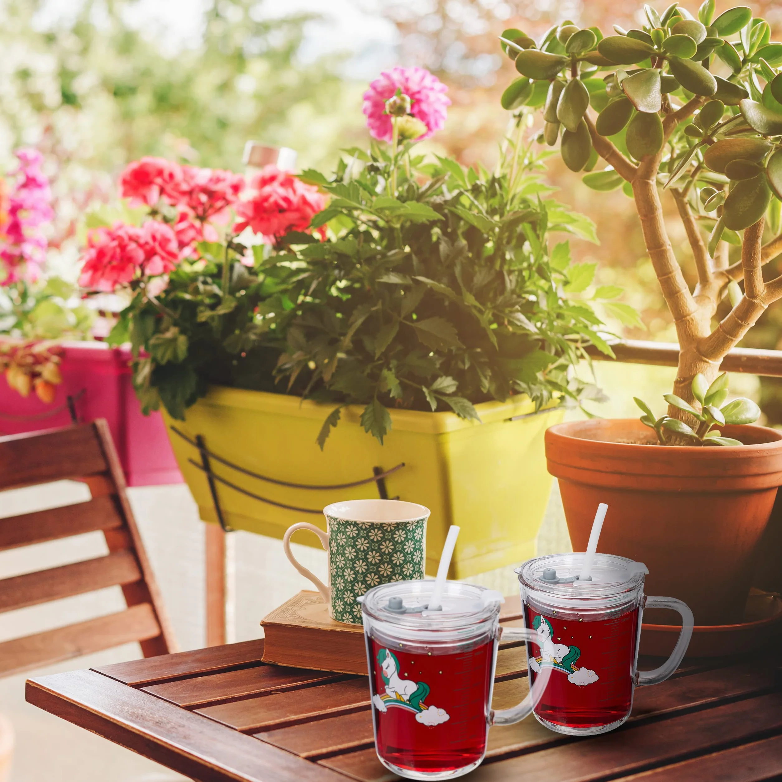 Relaxdays zestaw 2 szklanek ze słomkami, kubki na napoje z uchwytami, motyw konika, 400 ml, ze skalą, przezroczysty