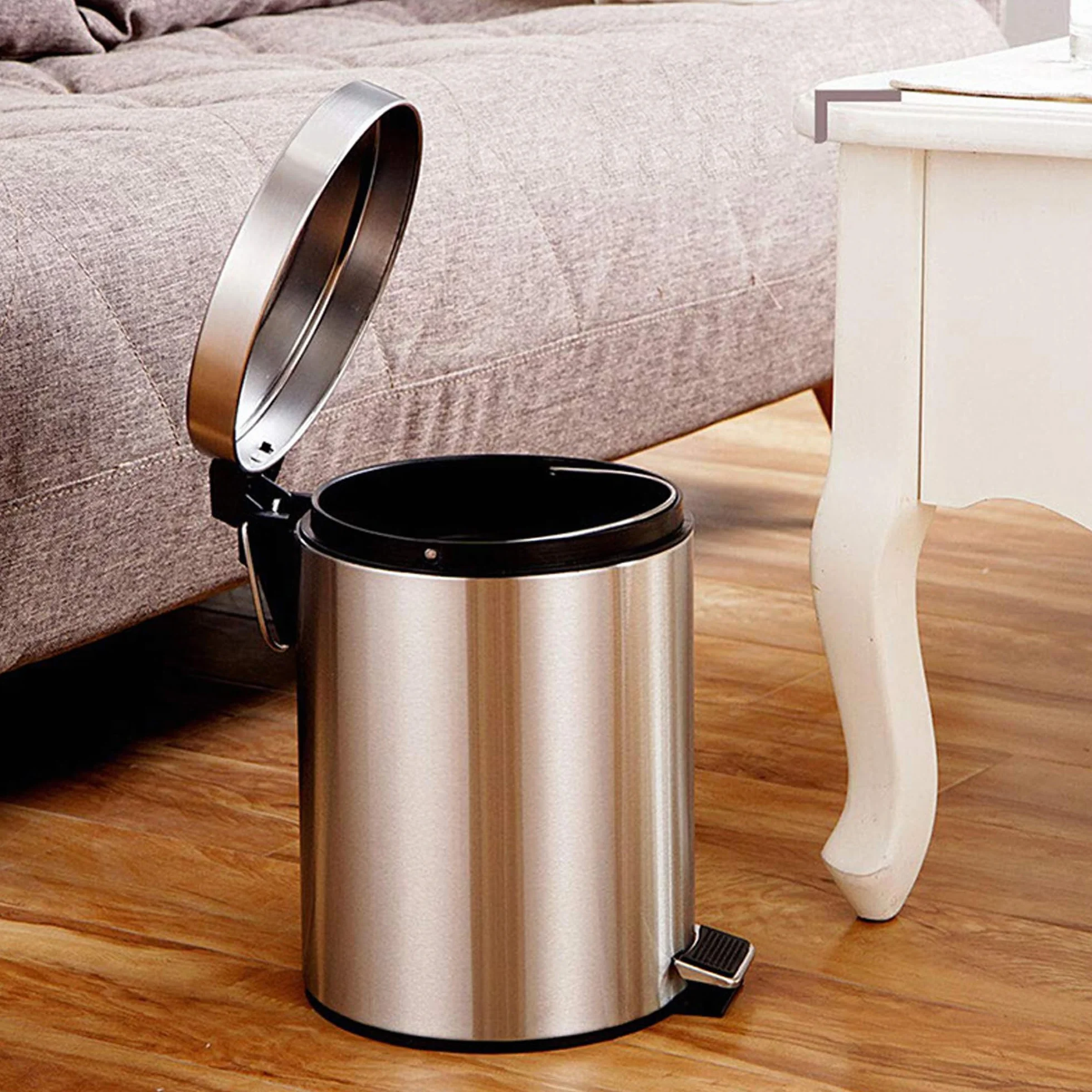 KARL HAUSMANN Metalowy Kosz na Śmieci - 3L - z Pokrywą i Pedałem - Stal Nierdzewna - Wyjmowany Wkład - Antypoślizgowa Podstawa - Do Łazienki i Kuchni - Elegancki Design