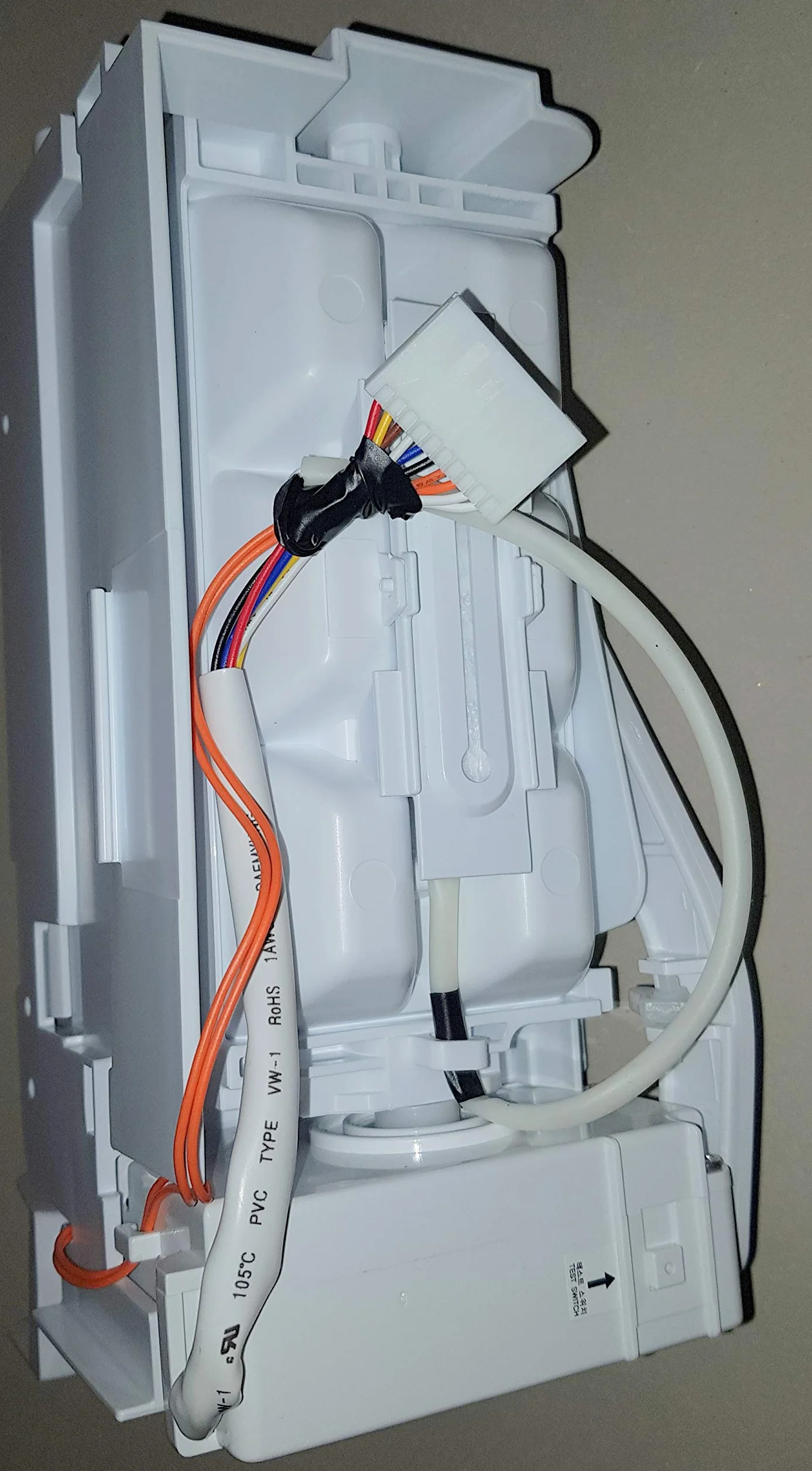 LG AEQ32178402 Icemaker Assembly Kit maszyna do lodu