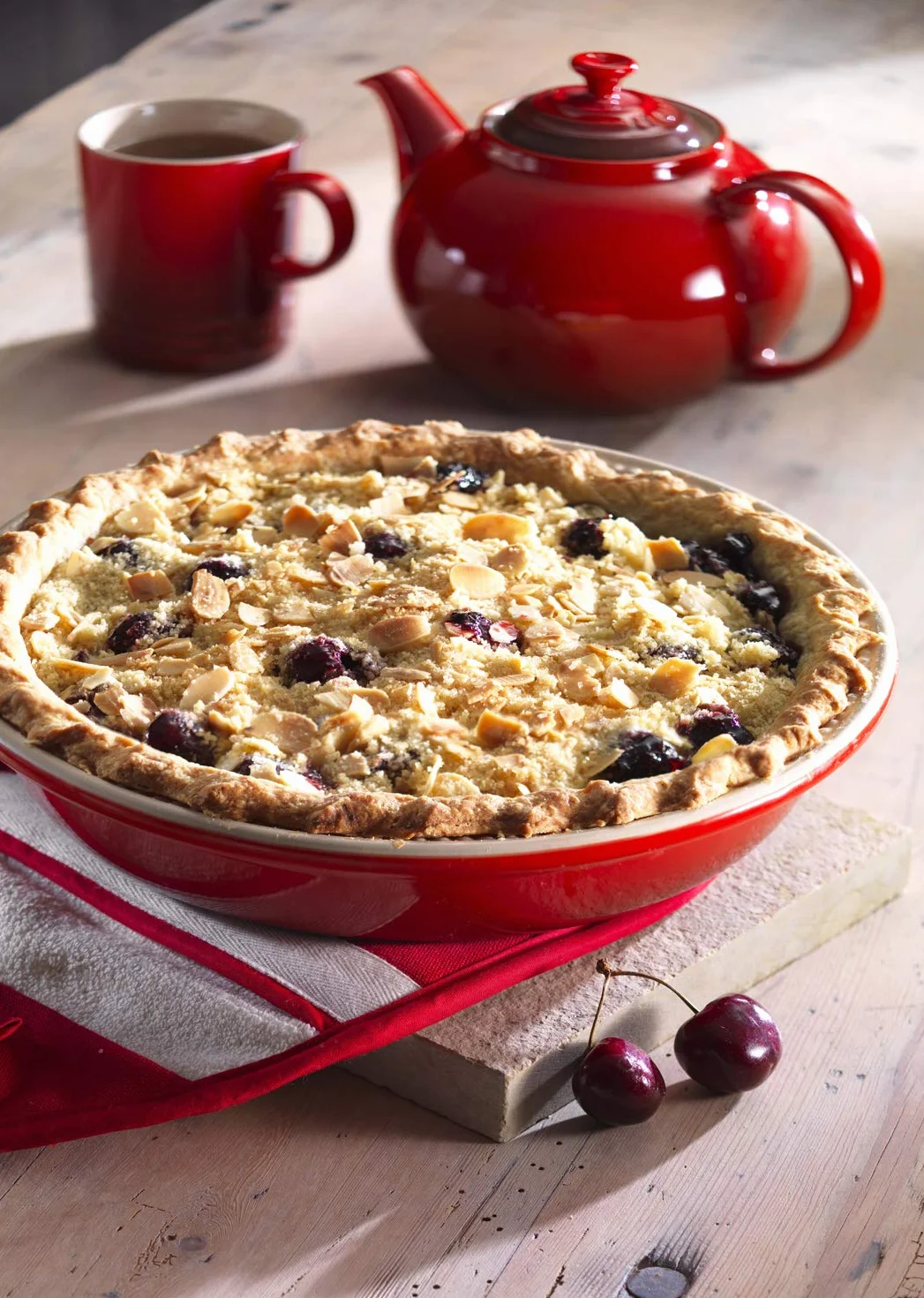 Le Creuset Klasyczny Dzbanek Do Herbaty 1,3 L Kamionka Czereśnia