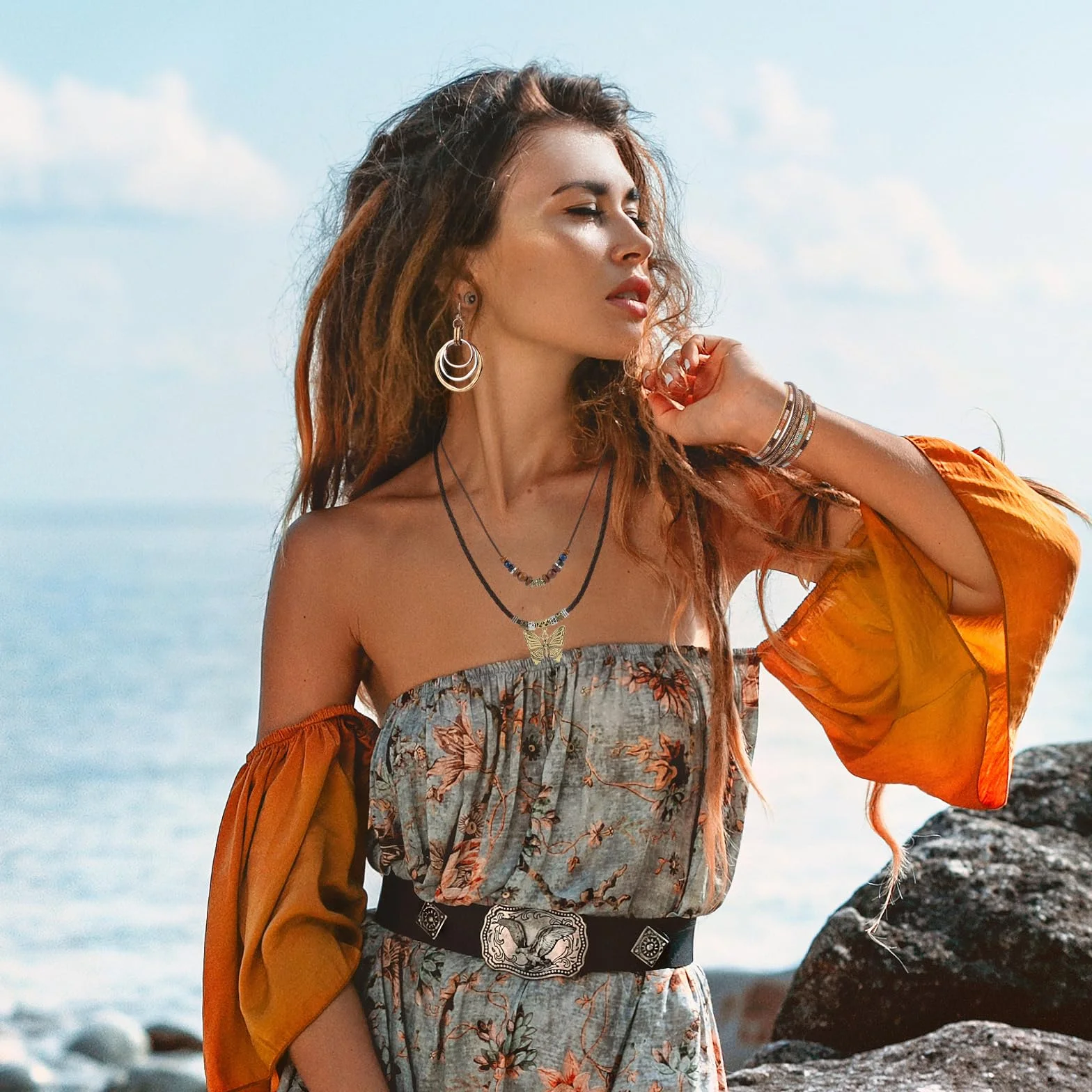 Czeska biżuteria: skórzane bransoletki, Vintage naszyjnik motyl, boho kolczyki koła, M