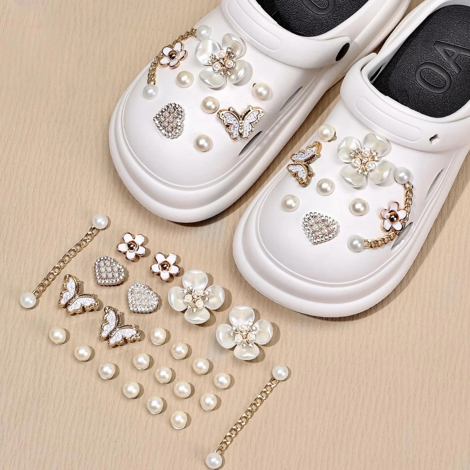 Crocs zestaw zawieszek do butów, 24 sztuki, brokatowe, zdejmowane akcesoria do butów, z PCW, do samodzielnego wykonania, z kwiatem, perłą, motylem, dla dzieci, dziewcząt, kobiet