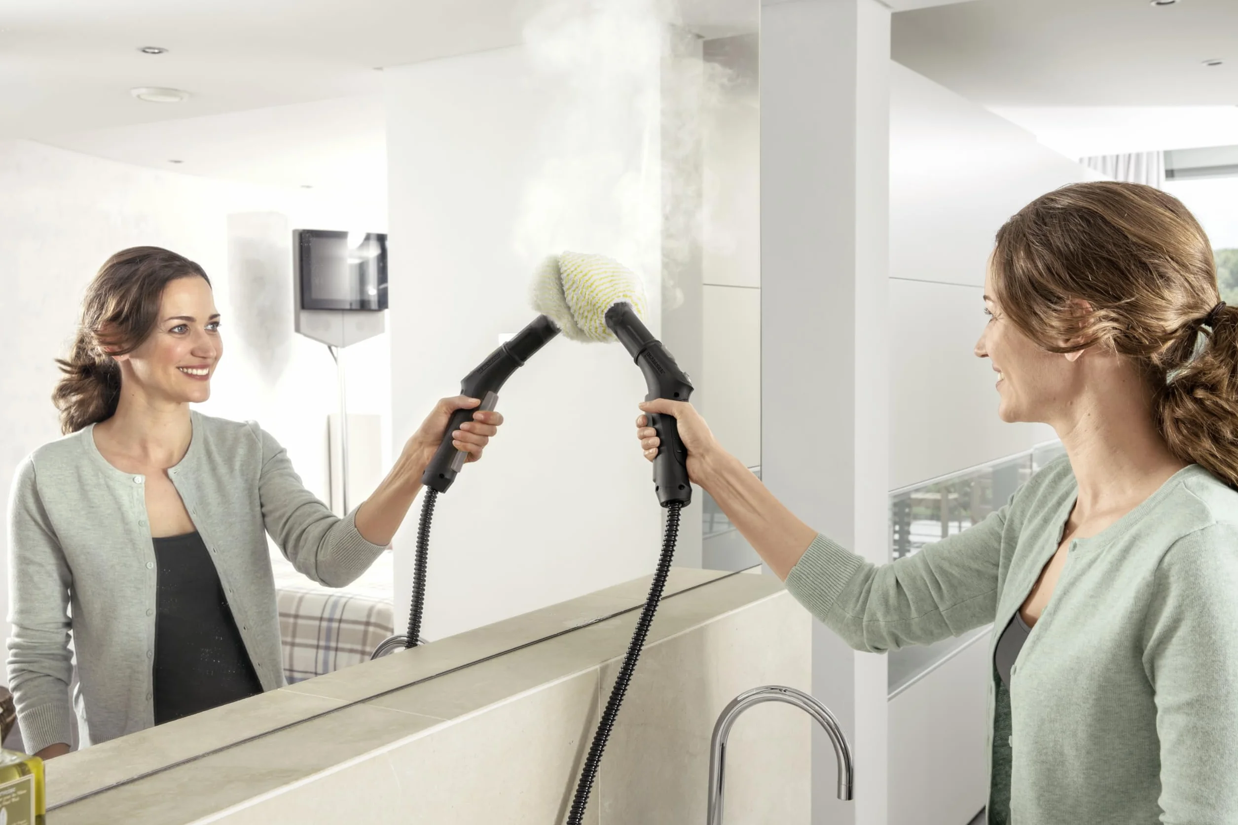 Kärcher Parownica SC 3 Easyfix, Ciśnienie Pary: Maks. 3,5 Bar, Czas Nagrzewania: 30 S, Moc: 1900 W, Moc Powierzchniowa: 75 M, Zbiornik: 1 L, Z Wkładem Odkamieniającym, Zestawem Do Czyszczenia