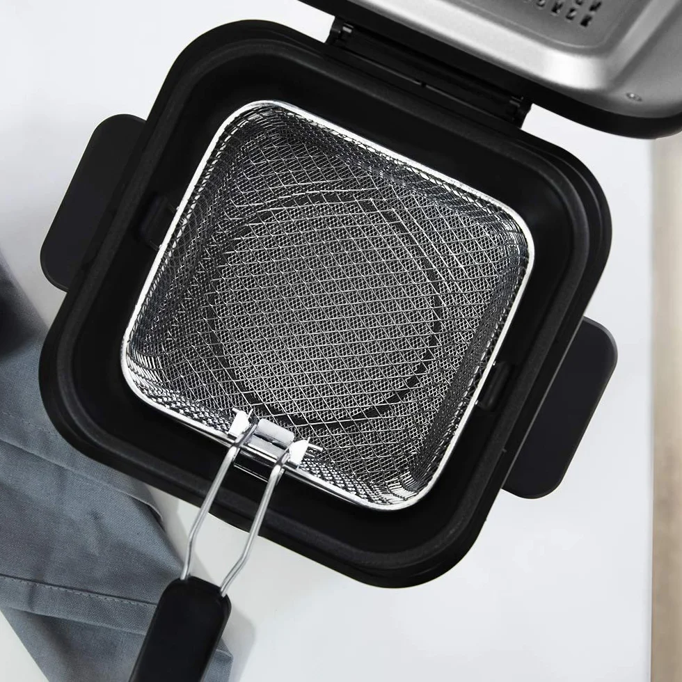 Cecotec Elektryczna frytkownica CleanFry Infinity 1500 1,5 litra pojemność frytkownicy olejowej, moc 900 W, filtr OilCleaner, nieprzywierająca wiadro, pokrywa z filtrem i okienkiem sterującym