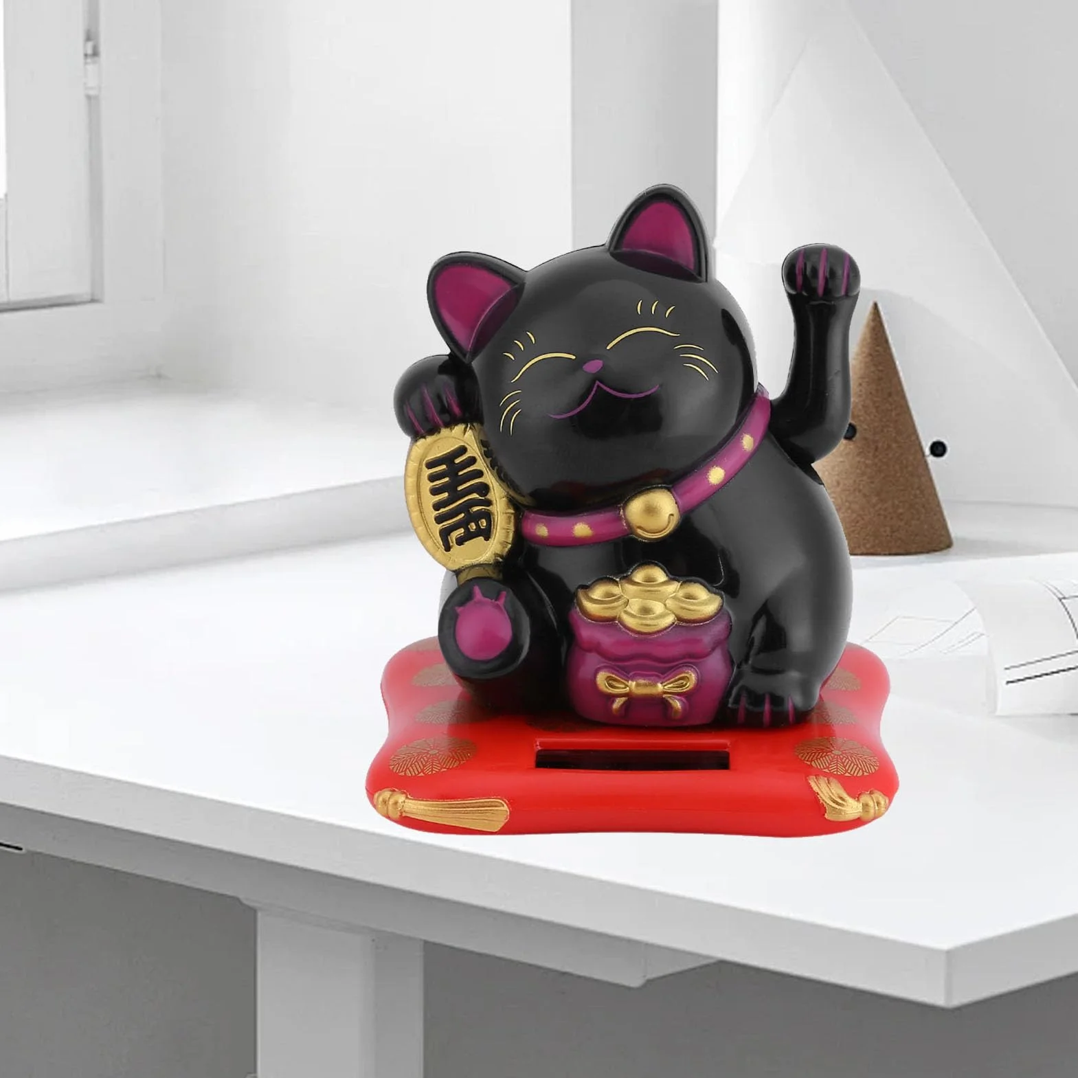 Maneki Neko machający kot, zasilany energią słoneczną, słodki kot, kot, szczęście, kot, powitalny kot, dekoracja do domu i samochodu, macha z tworzywa sztucznego