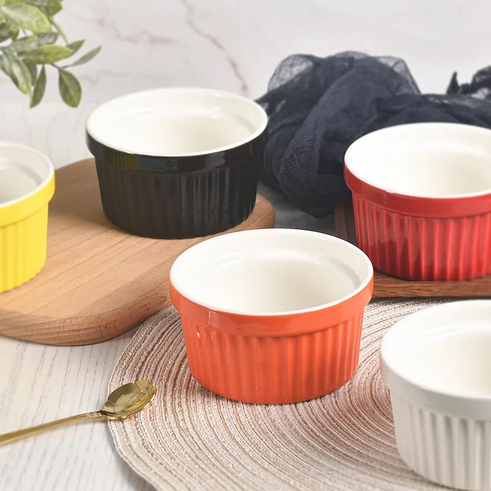 Zestaw porcelanowych ramekinów 240 ml 8 uncji miska do lodów kremowa brûlée suflet do pieczenia 6 szt. żółta
