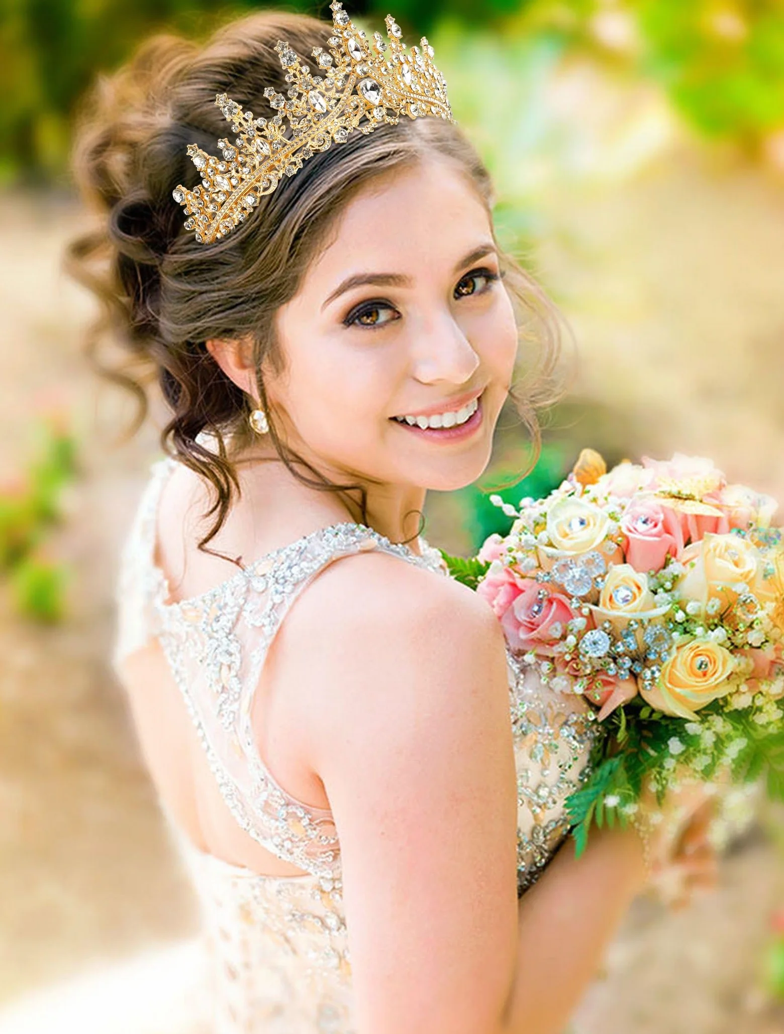 Kryształowa korona dla kobiet – elegancka tiara księżniczki. Precyzyjnie oszlifowany kryształ brylantowy, przyjemny w noszeniu, na wesela, quinceañery, bal absolwentów, rocznice i wiele innych.
